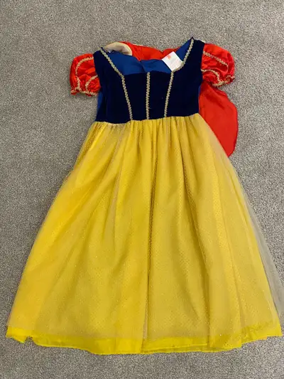 Girls’ Snow White Costume (Size: 8-10), View more