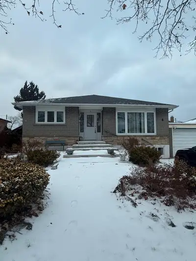 NEWLY RENOVATED! ✨ Main-Level Fresh paint, New kitchen, New floors, Pot lights, Separate laundry, Pa...