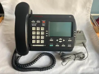 Call Display and Visual Call Waiting Speakerphone with Mute 100-name and number Callers Log 200-name...