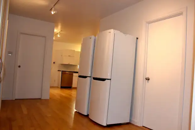 Chambre près UQAT, Cégep et centre-ville  in Room Rentals & Roommates in Rouyn-Noranda - Image 6