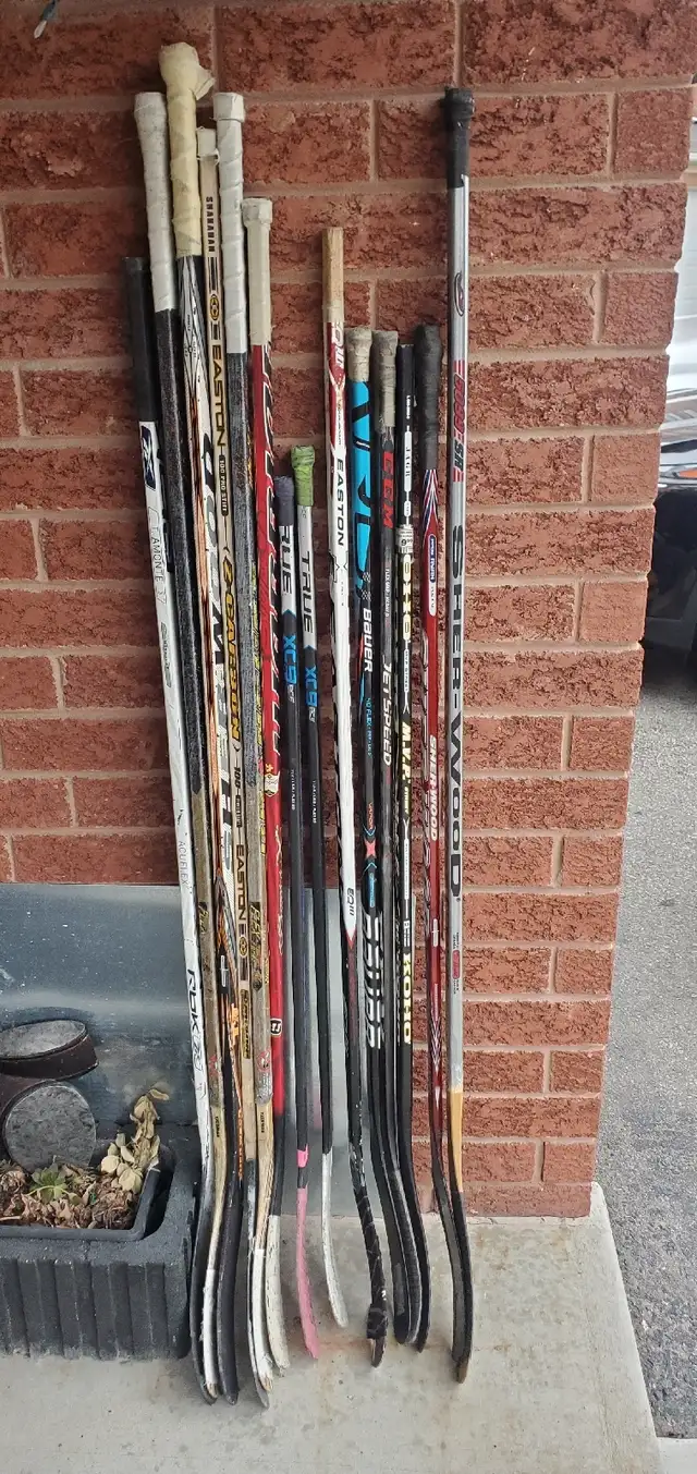 Various Brand Name Hockey Sticks in Hockey in City of Toronto - Image 2