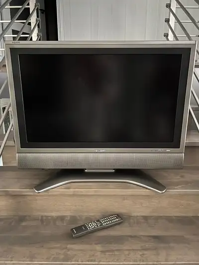 Télévision SHARP 34 pouces, View more