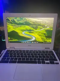 Acer laptop Chromebook white