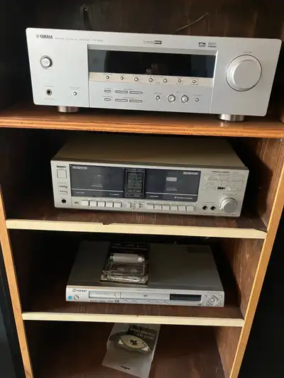 Yamaha htr 5830 receiver. Realistic sct60 dual cassette player. Pioneer dv280 dvd player. Vivid tx44...