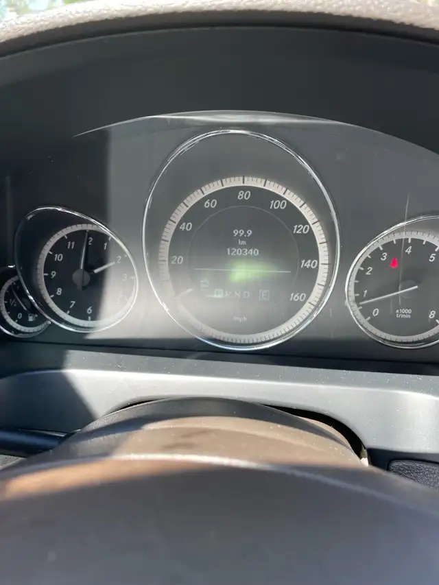 Mercedes E350 Cabriolet 2011544786005970145286