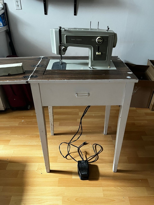 Sears kenmore sewing machine Autre Ville de Montréal Kijiji