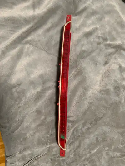 Oem third brake light with gasket 2020 Volkswagen golf gti