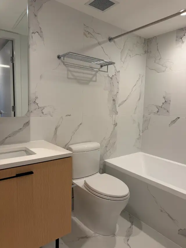 $3850 • 3BR/2BA • Kingsway Vancouver • 1200sqft + Parking in Long Term Rentals in Vancouver - Image 6