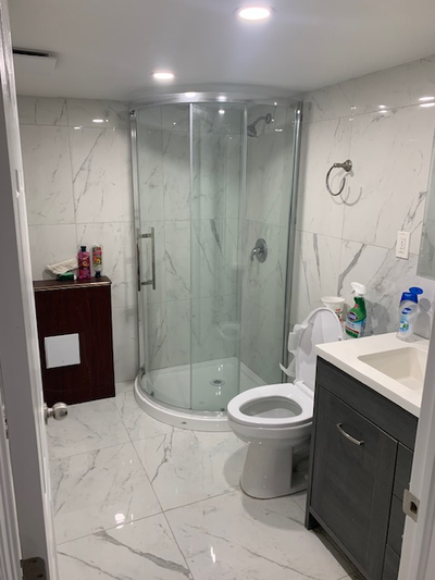 Located in the desirable south Windsor area near St Clair college, Windsor Library, Windsor Mosque,...