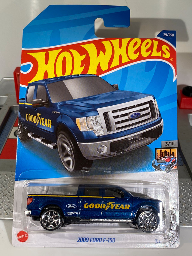 FORD F-150 GOODYEAR  in Toys & Games in Mississauga / Peel Region