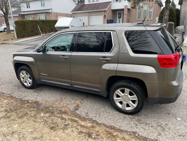 2012 GMC terrain très faible kilométrage — photo 3