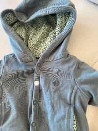 Veste réversible pour bébé prématuré marque Noppies