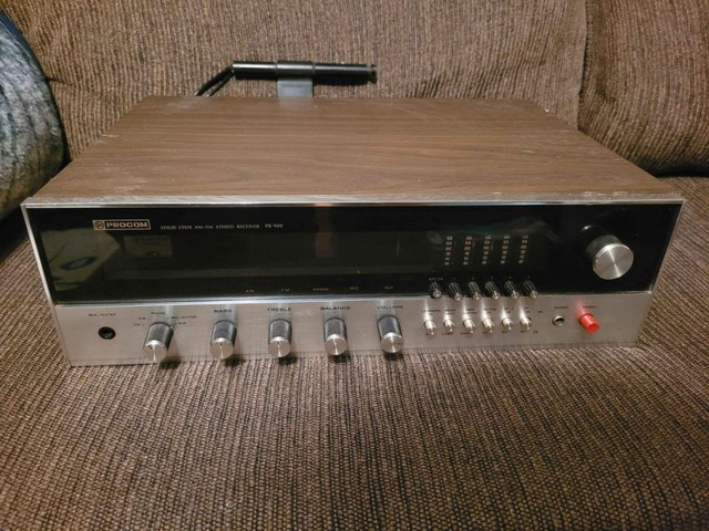 Procom PR-900 Stereo Receiver Working Vintage Rare in General Electronics in Sarnia