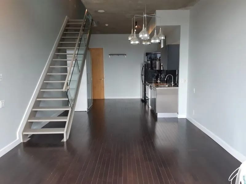 Toronto Distillery Loft Condo 2bed with Amazing 330sf Terrace! 2