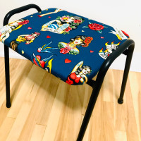 1 tattoo girl design stool banc 