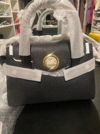New Michael kors bags for sell with tags