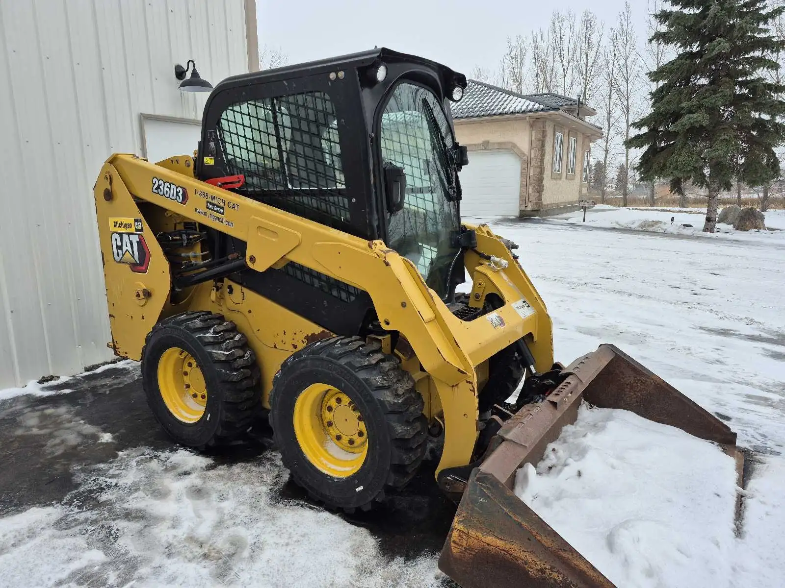 2022 Caterpillar 236D3