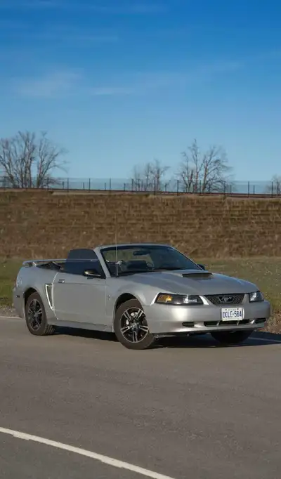 For sale 2003 Ford Mustang Convertible V6 3.8 liter OHV V6 engine 193 horsepower 225 lb-ft of torque...