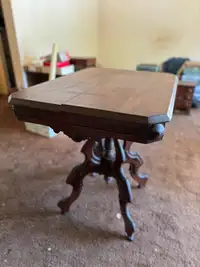 Side table antique walnut