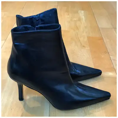 CAVALLINI Black Leather Ankle Boots (Made in Italy) (New Cond), View more