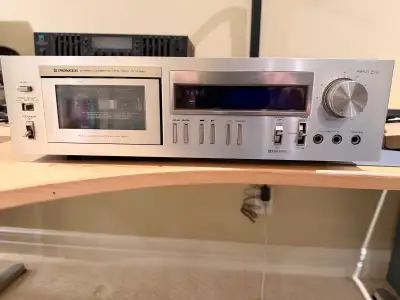 Pioneer CT F555 Cassette Player , View more