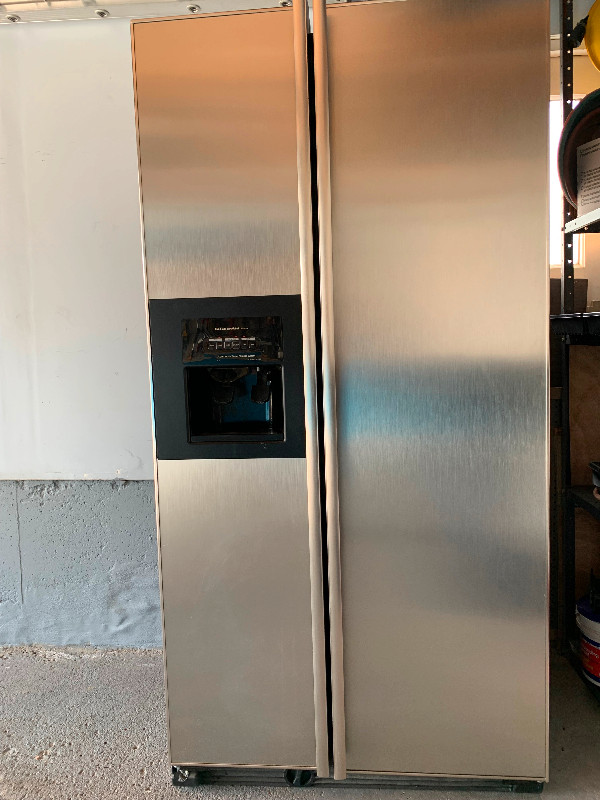 KitchenAid Stainless Steel Fridge in Refrigerators in City of Toronto
