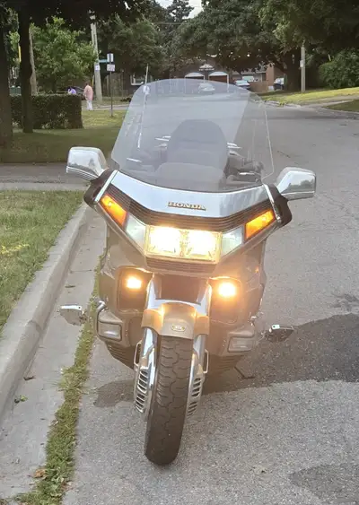 Honda GL1500 (1500 cc). The bike was restored by previous owner (4 years ago, I have only added abou...