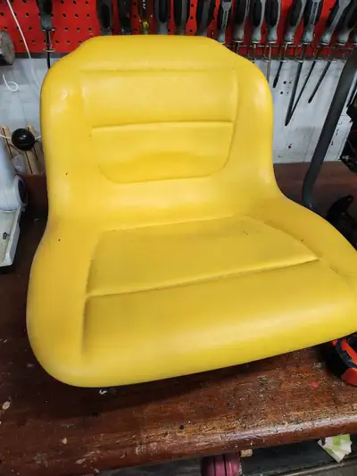John deere seat, Voir plus