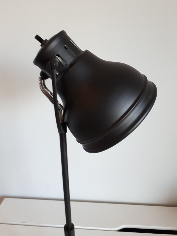Howin Dark Metal very sturdy Adjustable Desk Lamp in Indoor Lighting & Fans in Bedford - Image 2