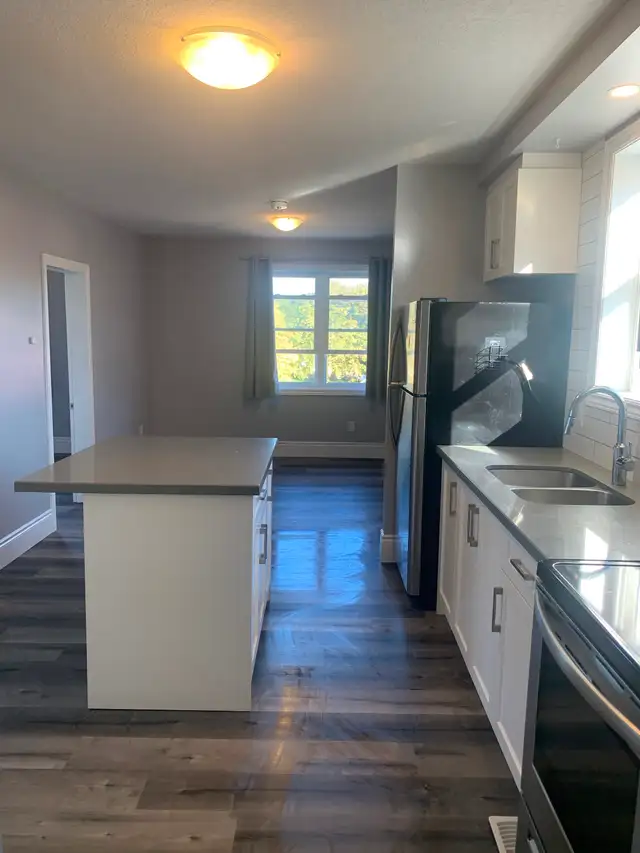 GORGEOUS 2 BEDROOM- ALL INCLUSIVE