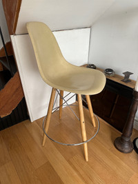 AUTHENTIC EAMES MCM BAR STOOL VINTAGE COUNTER HEIGHT SHELL CHAIR