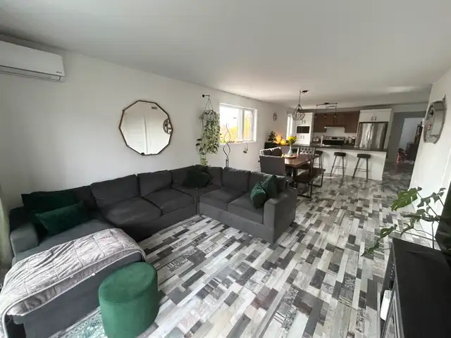 Grand Condo à louer 4 et demi - Rue de Coutances - Lévis in Long Term Rentals in Lévis - Image 2