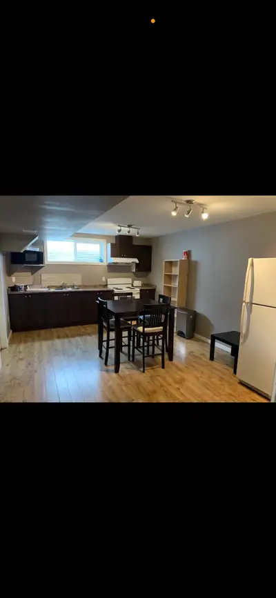 Room for rent in North edmonton furnished bedroom. Room is a medium size room (14 x 9 ft / 124 sq ft...