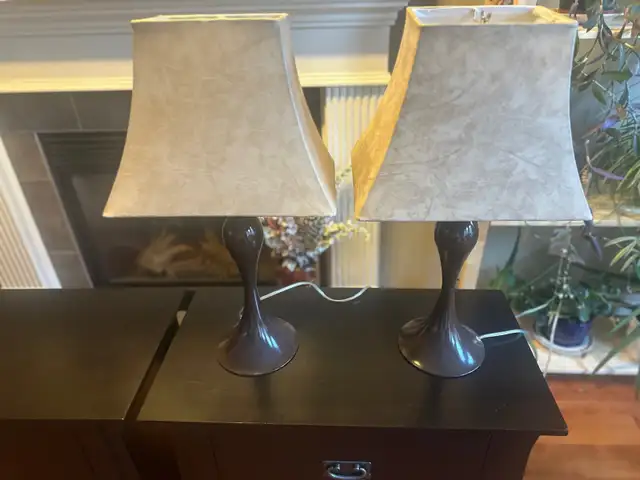 2 table lamps  in Indoor Lighting & Fans in Edmonton - Image 3