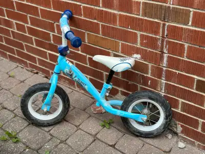 Disney Frozen balance bike, View more