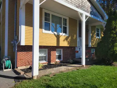 3 bedroom duplex (upper) available July 1st