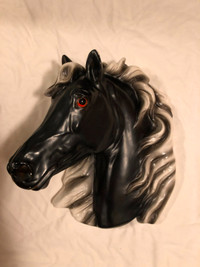 $75 · Vintage Horse Head Sculpture
