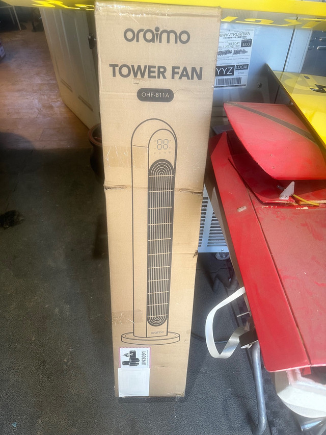 Tower fan  in Indoor Lighting & Fans in Oshawa / Durham Region - Image 2