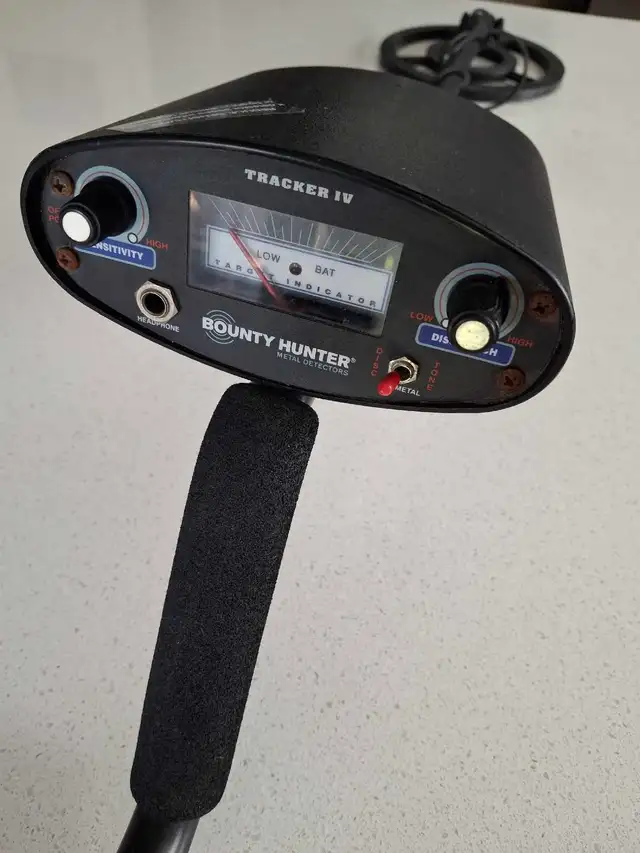 Bounty Hunter Tracker IV Metal Detector460148720272691201