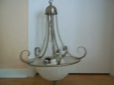 Plafonnier suspendu de cuisine val 199$ chez multi luminaire, View more