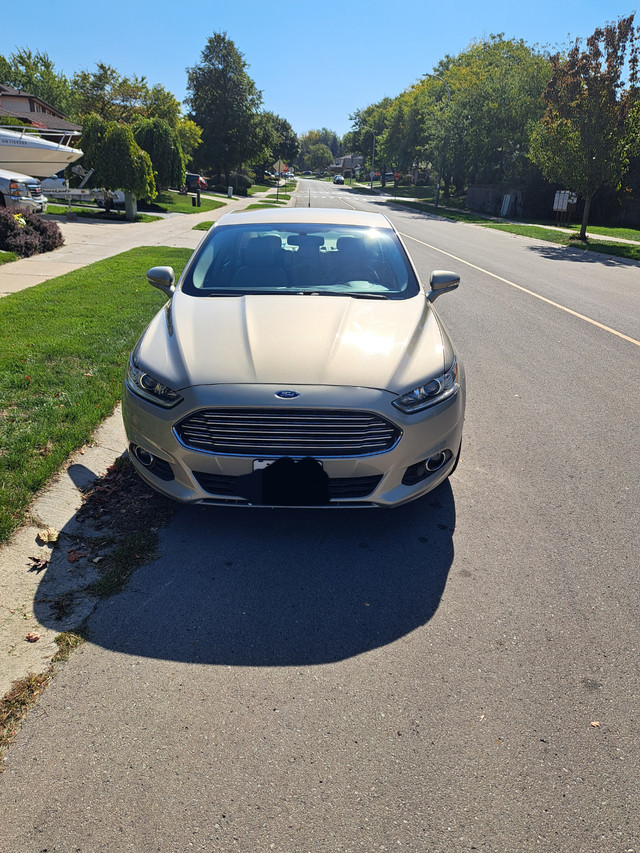 2016 Ford Fusion 1.5L Eco-Boost (Low Mileage, Mint Condition) in Cars & Trucks in Hamilton - Image 3