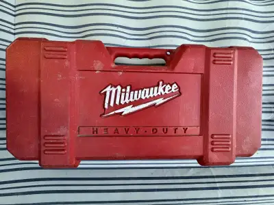 Milwaukee sawzall used, View more