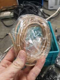 Speaker wire