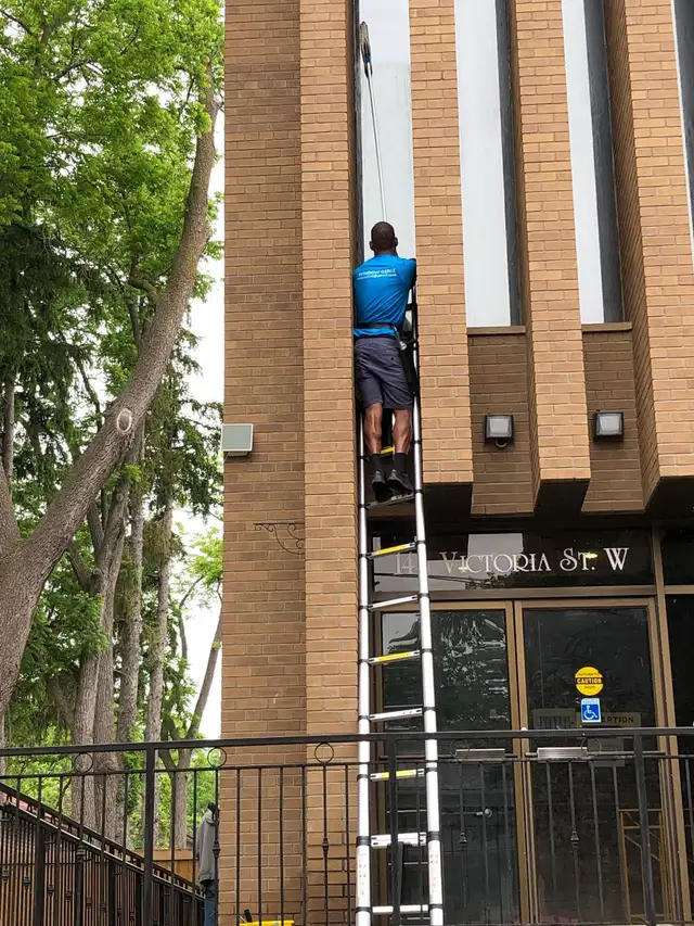 window cleaning471854757363077123