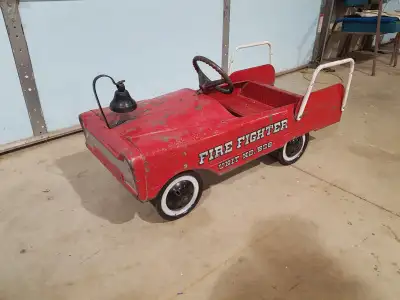 vintage AMF fire fighter unit 508 pedal car. $250.00 Located in Wyoming Ont.