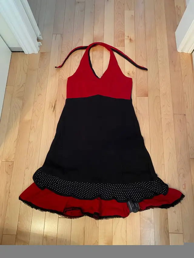 Lot de robes  et jupes  Rien ne se perd, tout se crée  in Women's - Dresses & Skirts in Trois-Rivières - Image 6