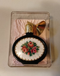 Vintage Petit Point Filigree Miniature Perfume Bottle Vienna Aus