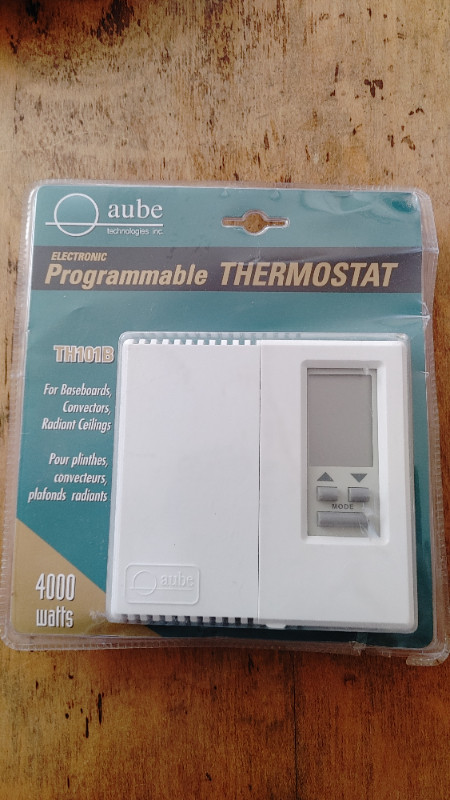 Thermostat programmable TH101B - Neuf dans Chauffage et climatisation  à Longueuil/Rive Sud