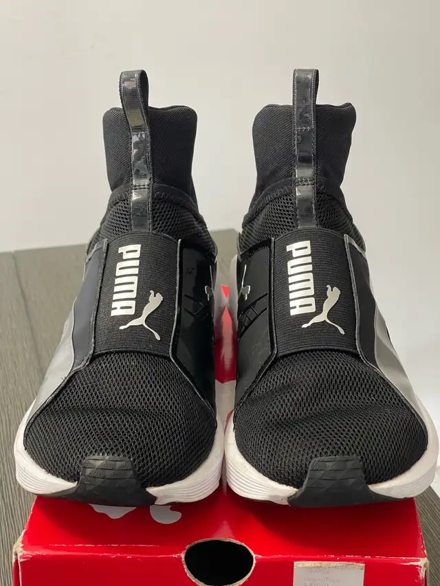 PUMA WOMEN’S size 7  in Women's - Shoes in City of Montréal - Image 2