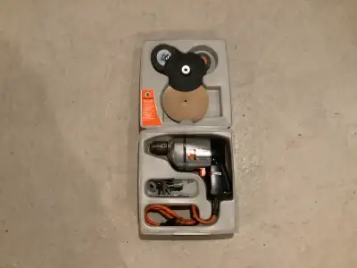 Perceuse à fil Black & Decker, View more